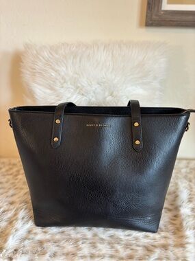 Poppy & Peonies Black Go Getter handbag.